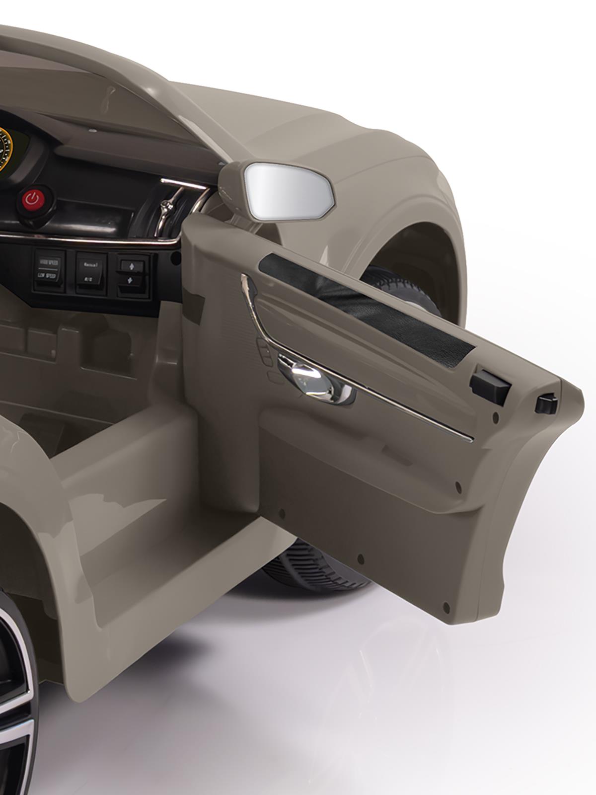 Dolu Oyuncak Grandex 12 Volt Uzaktan Kumandalı Akülü Araba - Kahverengi