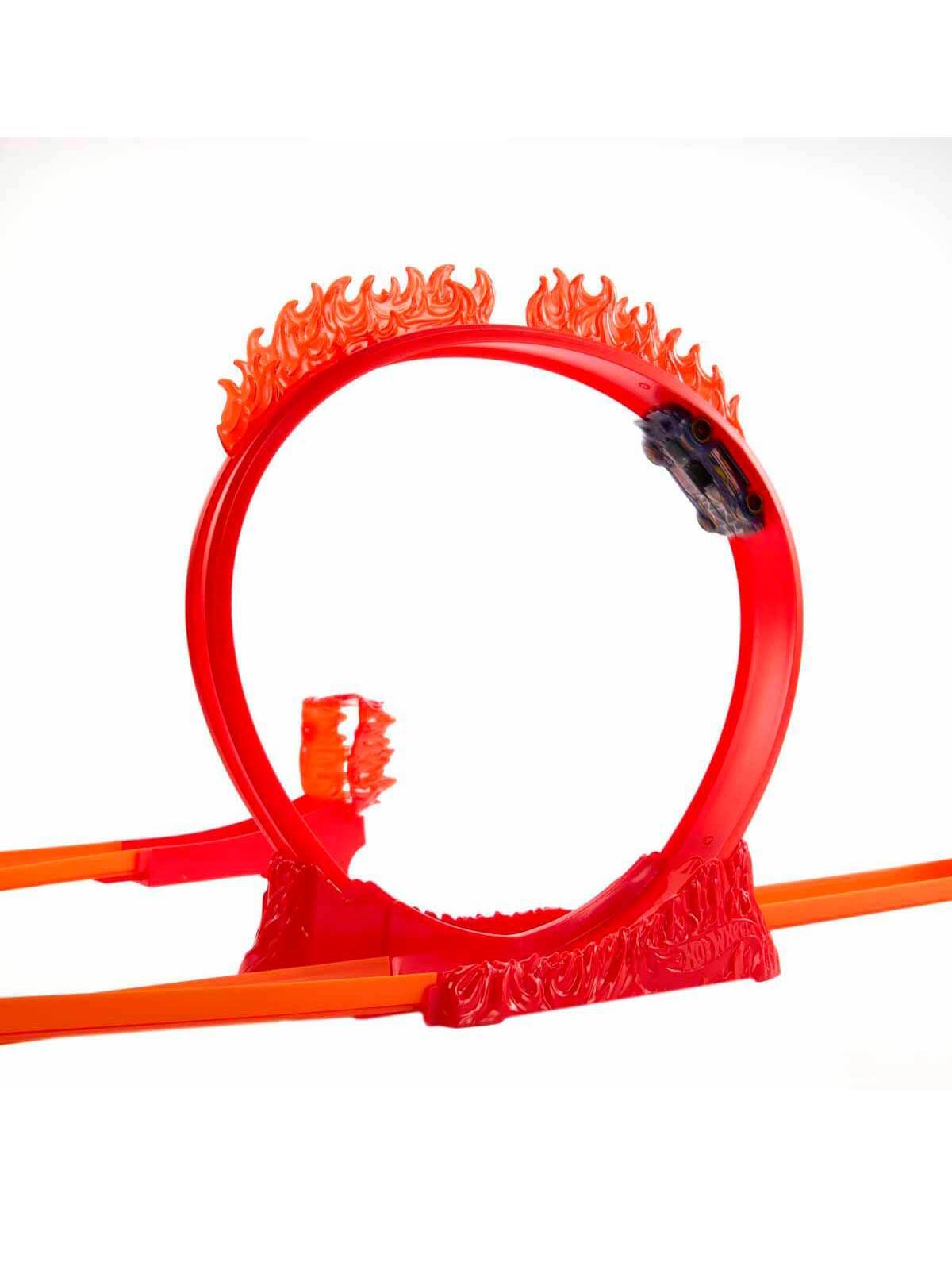 Hot Wheels Alev Temalı Akrobasi Seti