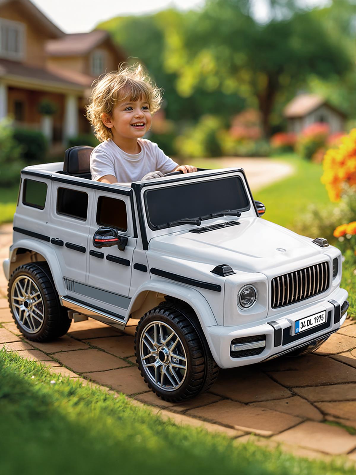 Dolu Oyuncak  Urban-G 12 Volt Uzaktan Kumandalı Araba - Gri