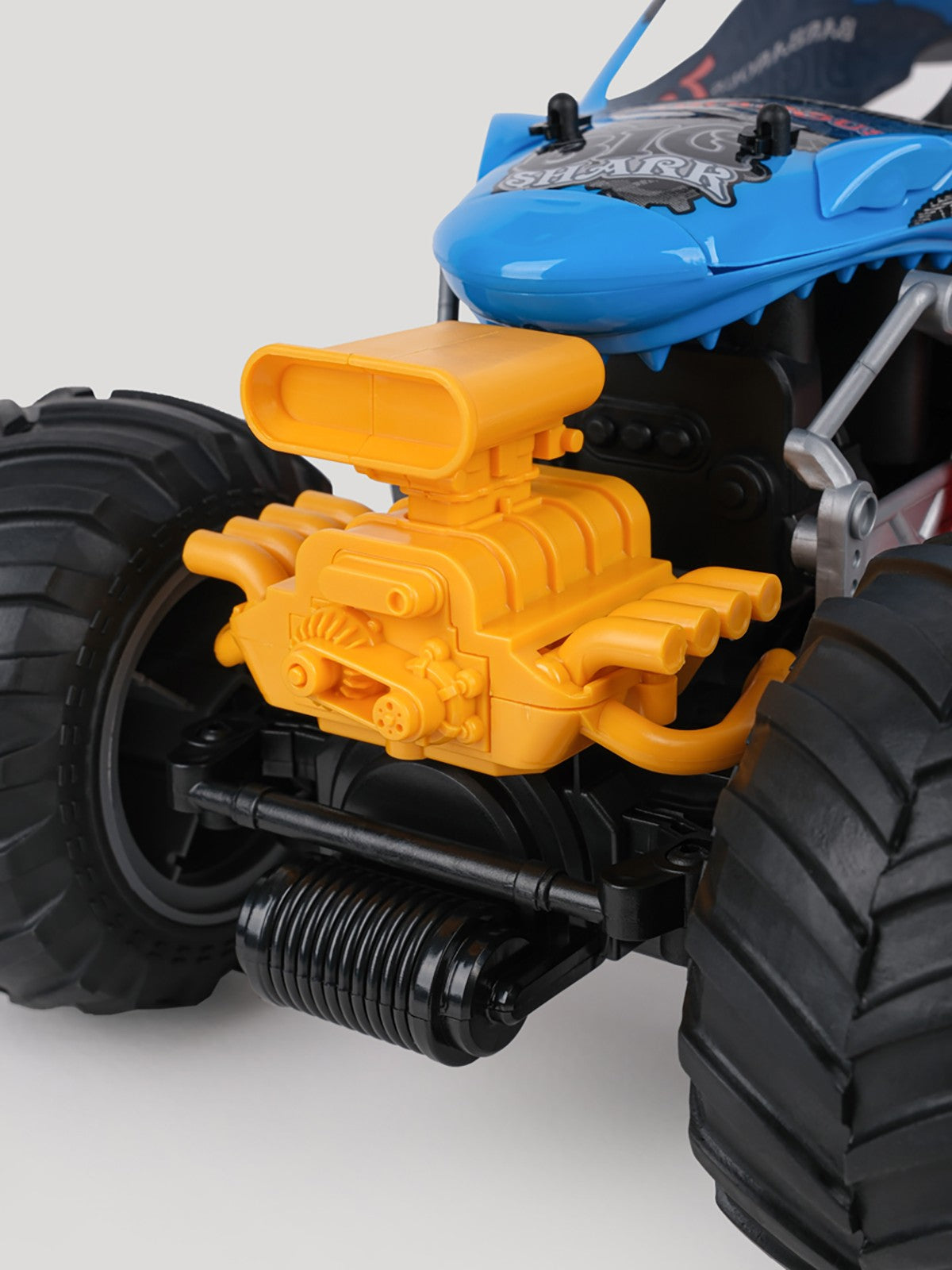 Let's Be Child Ride UK 1:10 2.4 Ghz Yüksek Hızlı Spray Car 4 Ch Usb Şarjlı